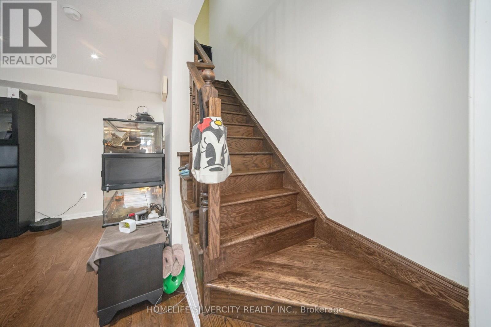 127 Bleasdale Avenue, Brampton, Ontario  L7A 0V8 - Photo 21 - W12107514