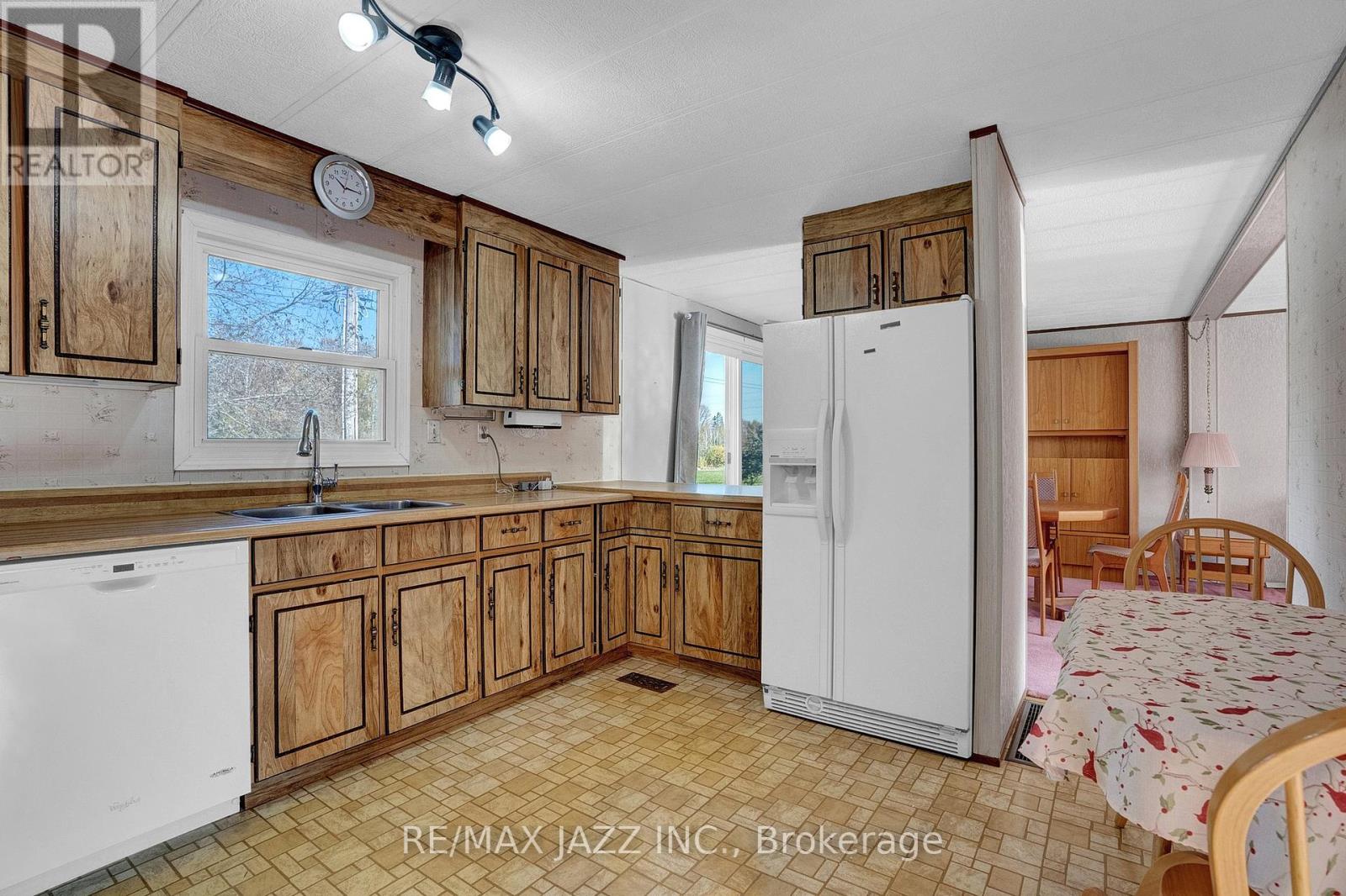 7 Fenelon Way, Kawartha Lakes, Ontario  K9V 0H5 - Photo 13 - X9506873