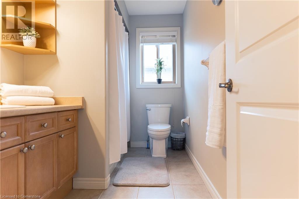 4303 Arejay Avenue, Beamsville, Ontario  L3J 0P8 - Photo 28 - 40724561