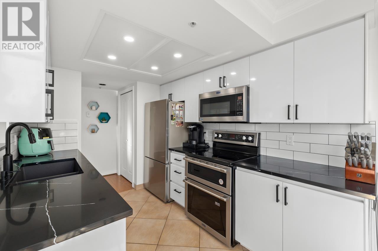 Listing Picture 14 of 30 : 2301 867 HAMILTON STREET, Vancouver / 溫哥華 - 魯藝地產 Yvonne Lu Group - MLS Medallion Club Member