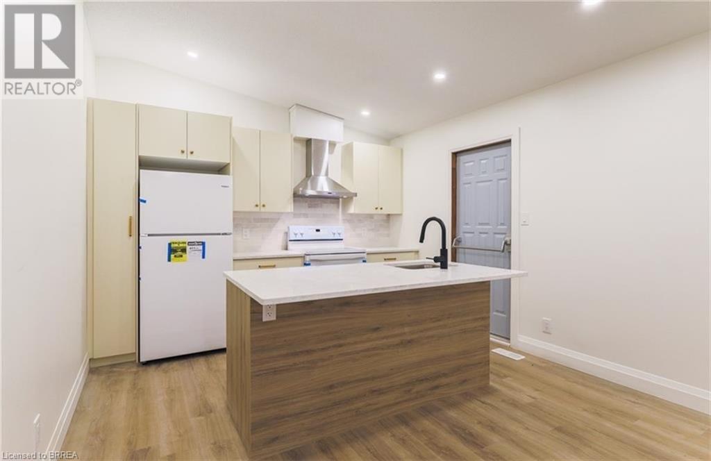 Property at 19-A CREEDEN Street image 3