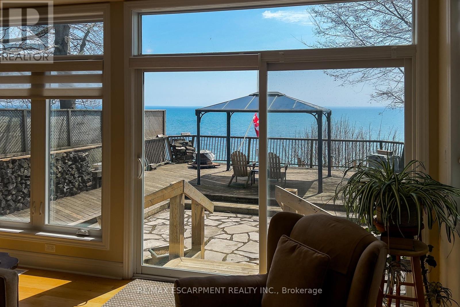 72 Lakeside Drive, Haldimand, Ontario  N0A 1L0 - Photo 15 - X12122174