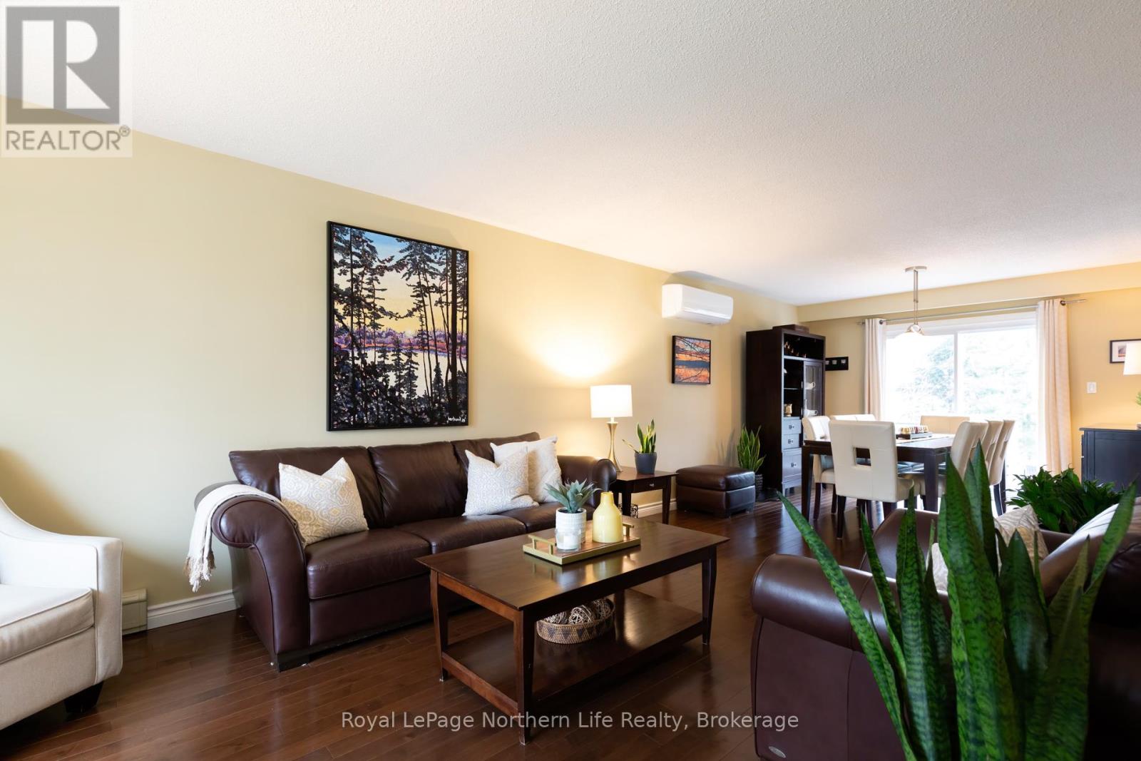 Property at 401 SURREY DRIVE image 5