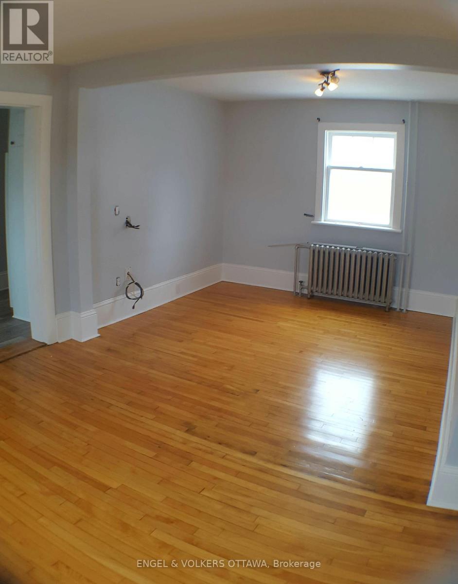 989 Bakervale Drive, Ottawa, Ontario  K1Z 6N7 - Photo 21 - X12110618