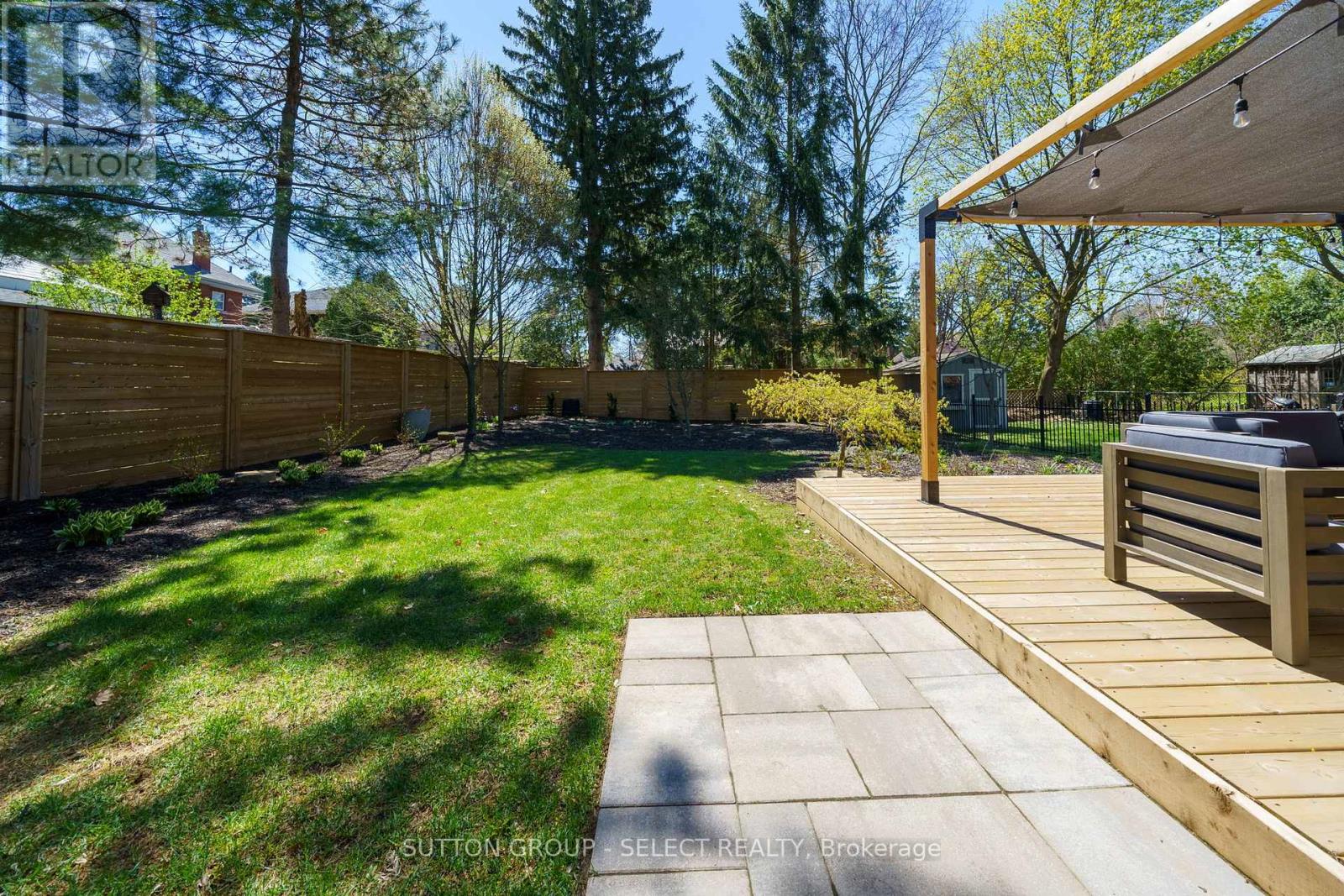 301 Cheapside Street, London East, Ontario  N6A 2A3 - Photo 35 - X12123734