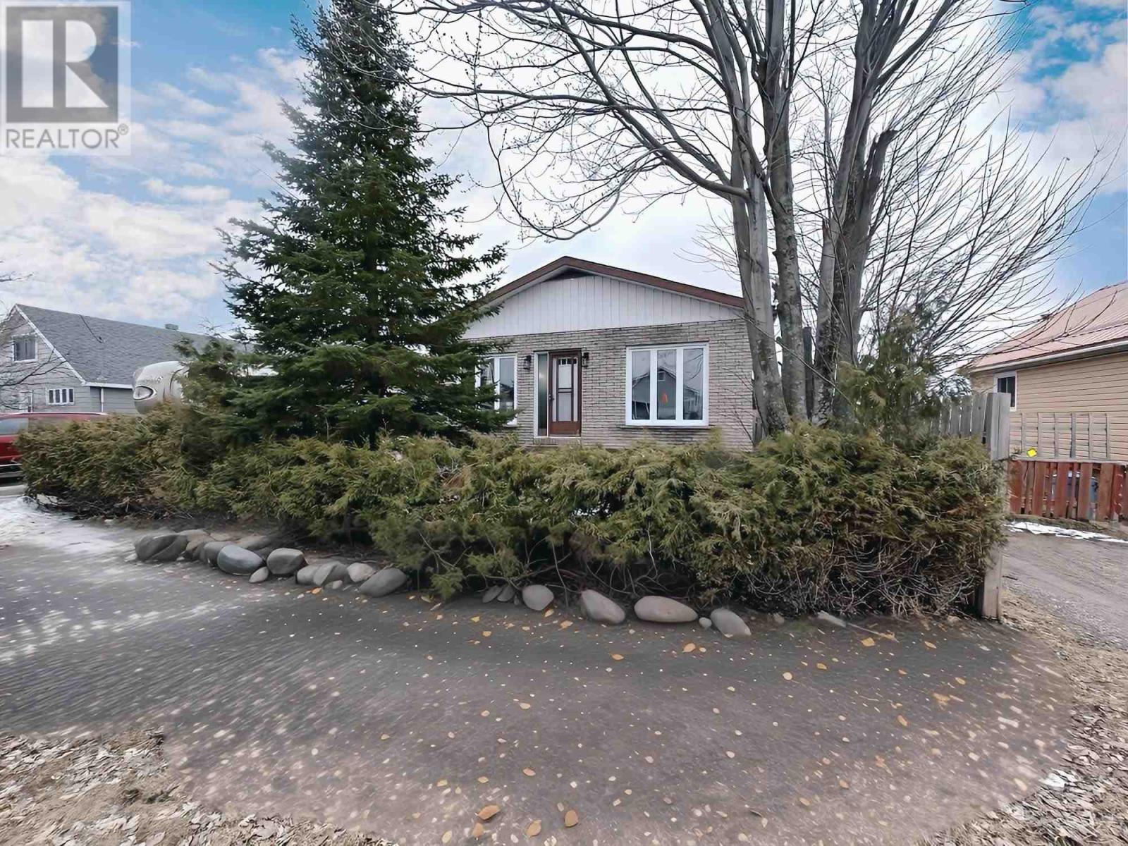 213 Third Ave Se, Geraldton, Ontario  P0T 1M0 - Photo 21 - TB250989