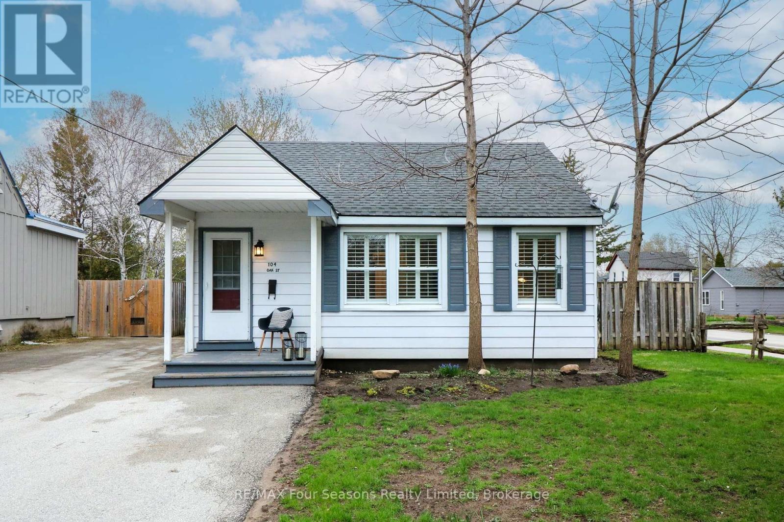 Property at 104 OAK STREET image 1