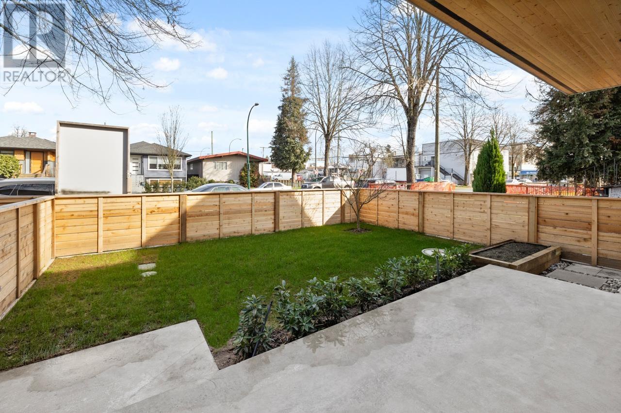 Listing Picture 36 of 40 : 1 638 E 46TH AVENUE, Vancouver / 溫哥華 - 魯藝地產 Yvonne Lu Group - MLS Medallion Club Member