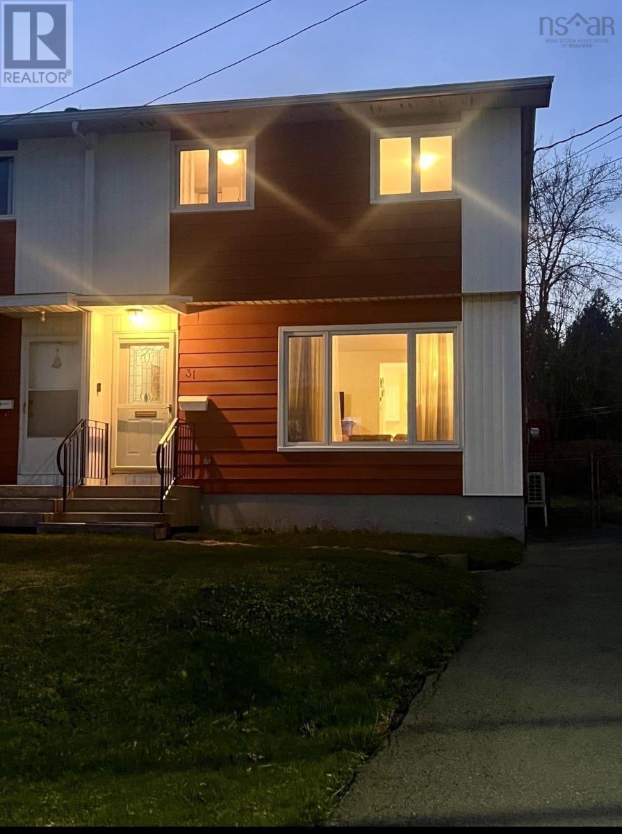 Property at 31 Lillian Drive image 1
