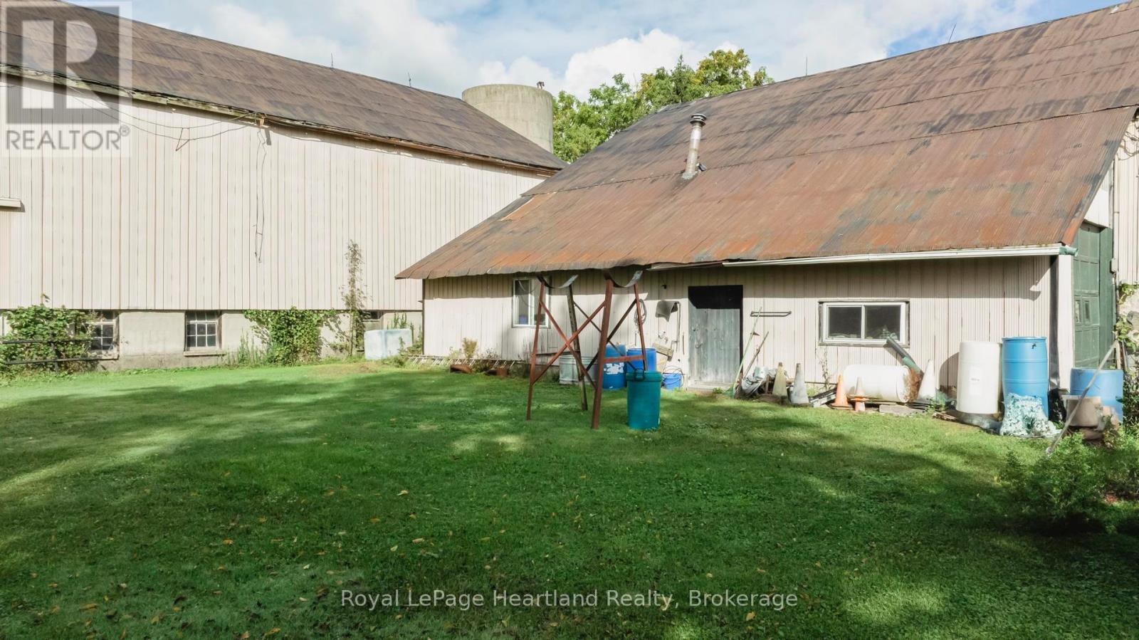 73399 London Road, Bluewater, Ontario  N0M 2E0 - Photo 9 - X12123708