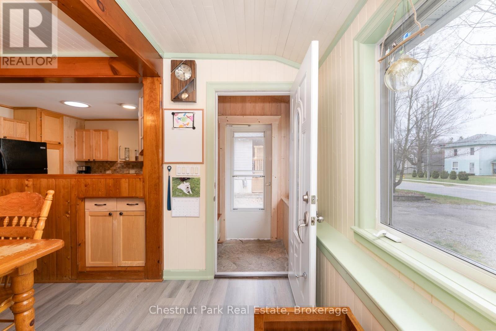 Property at 23 EWING STREET image 3