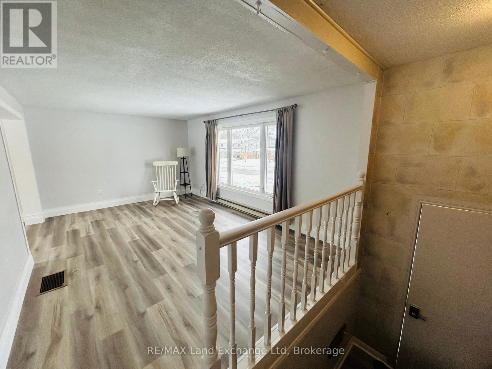 455 Highland Drive, North Huron, Ontario  N0G 2W0 - Photo 5 - X12123763