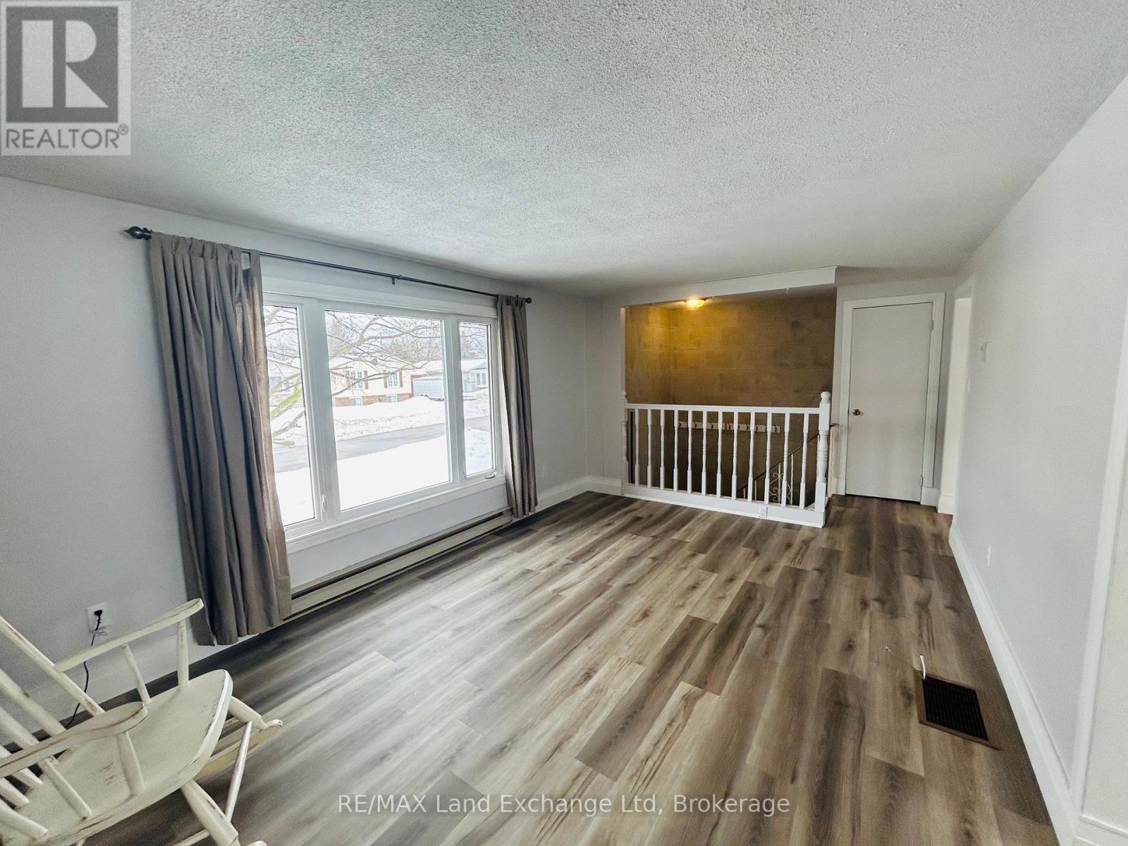 455 Highland Drive, North Huron, Ontario  N0G 2W0 - Photo 7 - X12123763