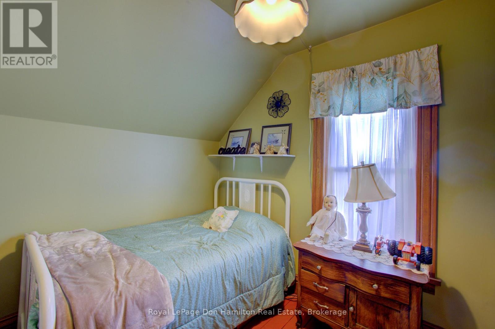 85120 Lamont Drive, Huron East, Ontario  N0G 1T0 - Photo 29 - X12123769