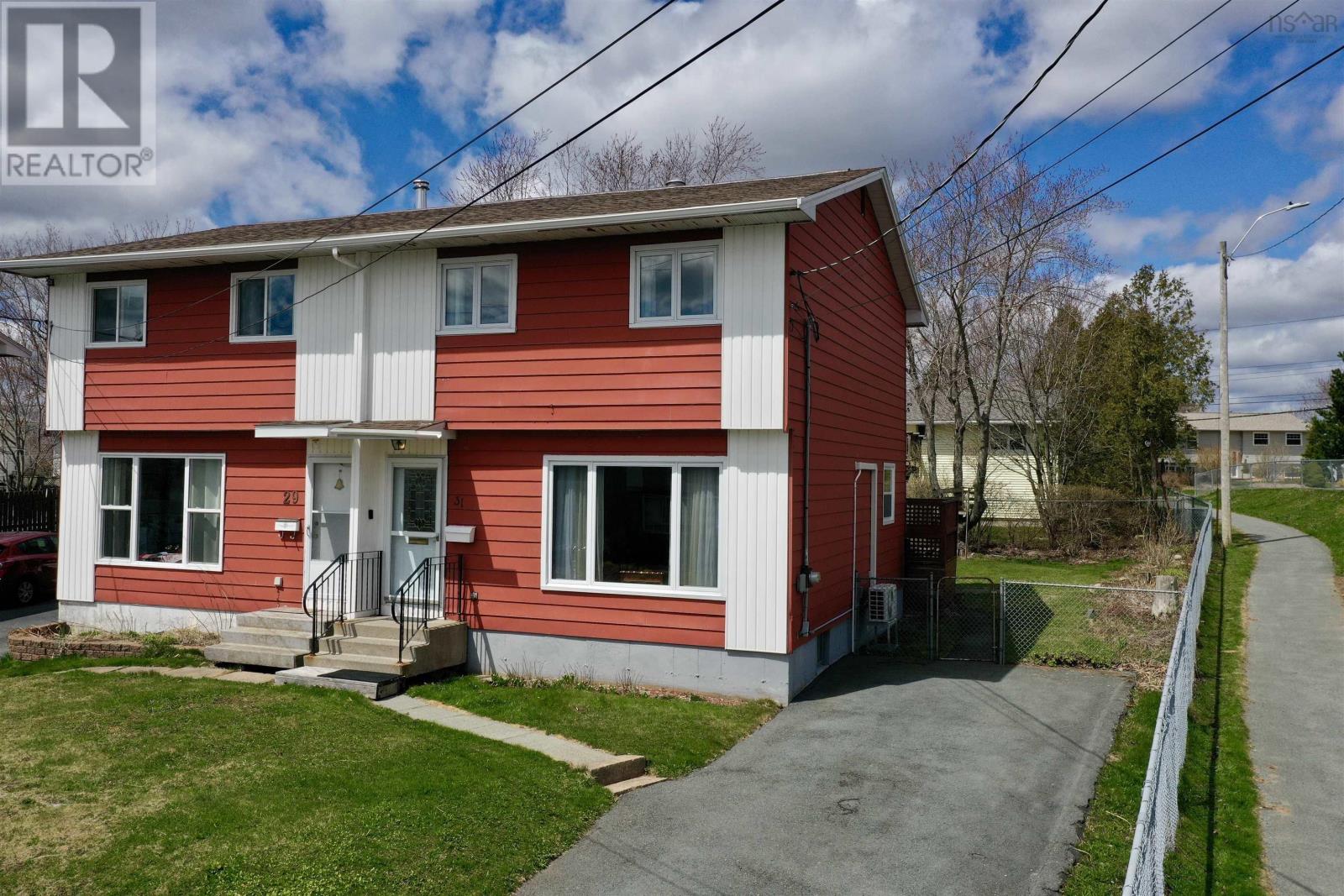 Property at 31 Lillian Drive image 2