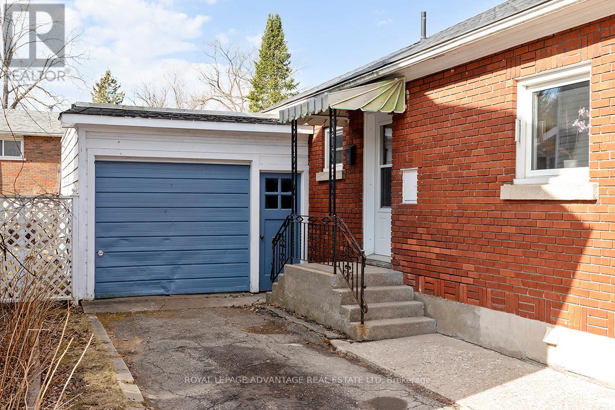Property at 214 GORE STREET E image 2