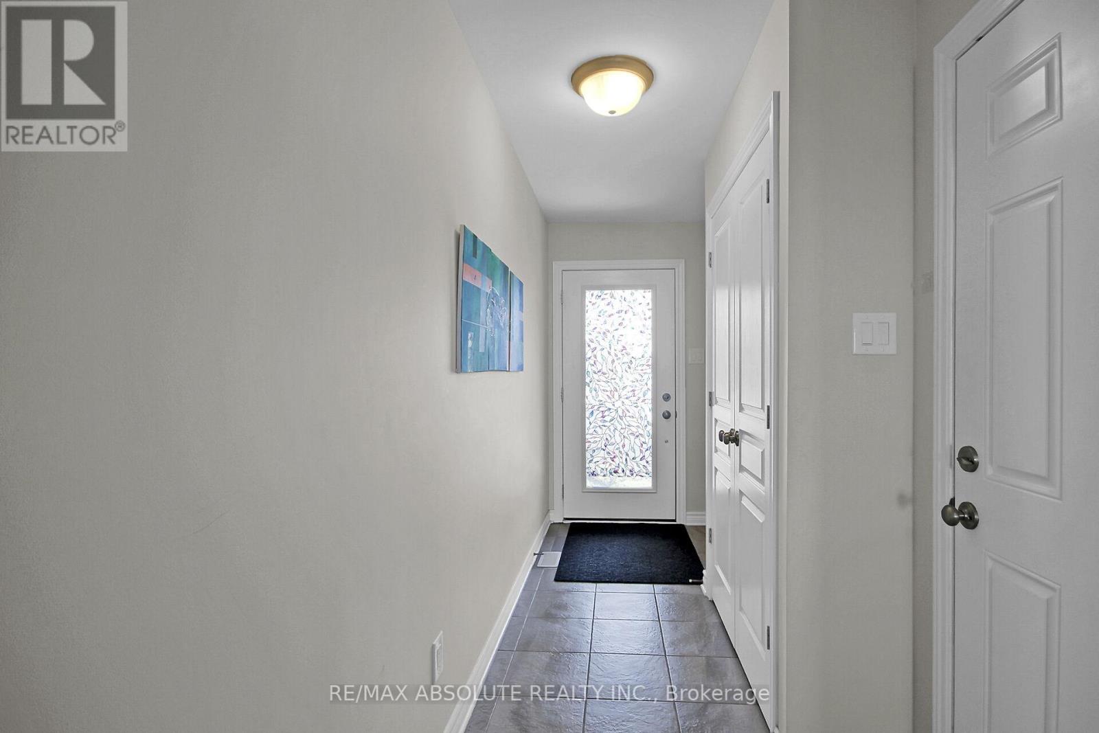 327 Twinflower Way, Ottawa, Ontario  K2J 5Z6 - Photo 2 - X12123625