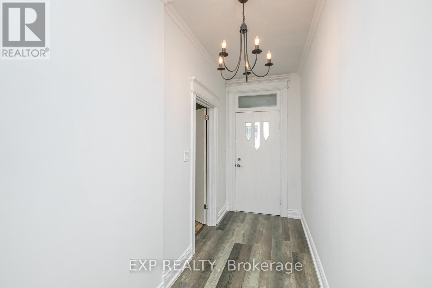 341 Parkdale Avenue, Ottawa, Ontario  K1Y 1G7 - Photo 4 - X12123676