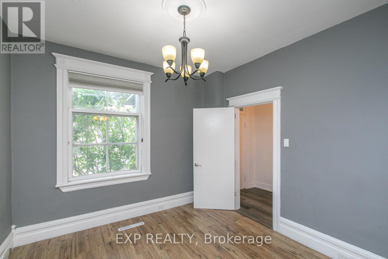 341 Parkdale Avenue, Ottawa, Ontario  K1Y 1G7 - Photo 8 - X12123676