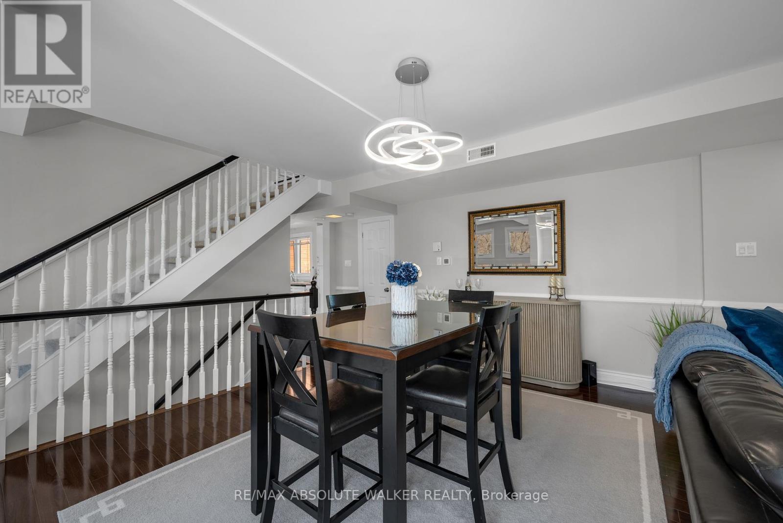 10 - 292 Laurier Avenue E, Ottawa, Ontario  K1N 6P5 - Photo 6 - X12123729