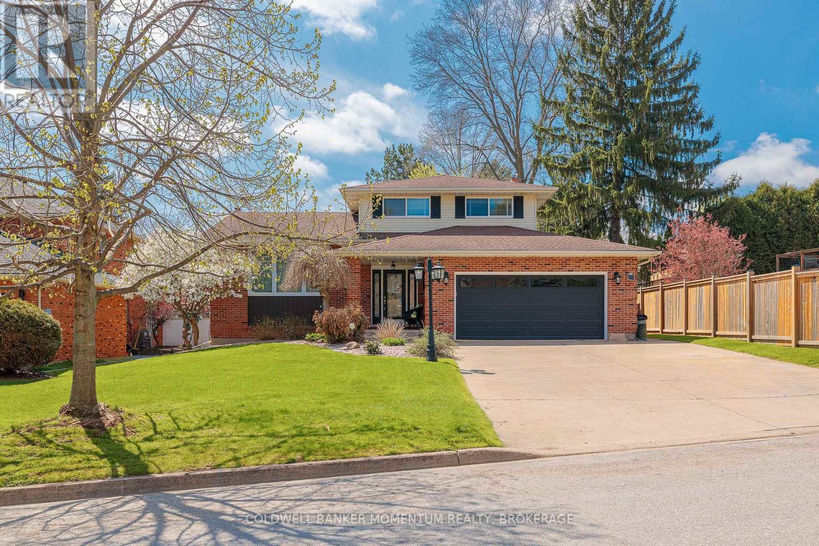 Property at 2 GREENVALE COURT image 1