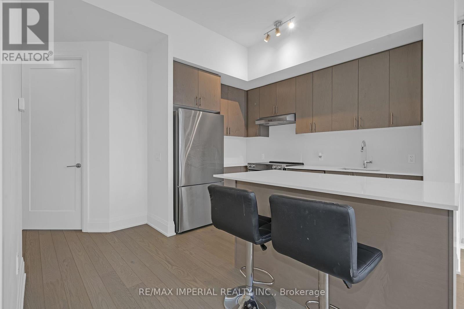 Ph106 - 9000 Jane Street, Vaughan, Ontario  L4K 0M6 - Photo 5 - N12106807