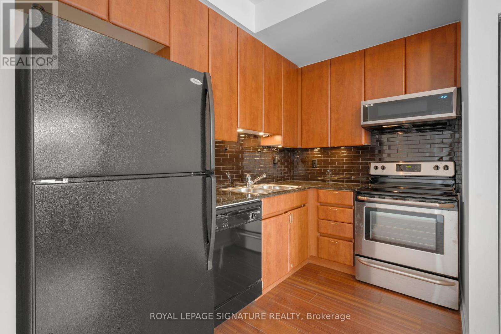 507 - 30 Canterbury Place, Toronto, Ontario  M2N 0B9 - Photo 8 - C12119379