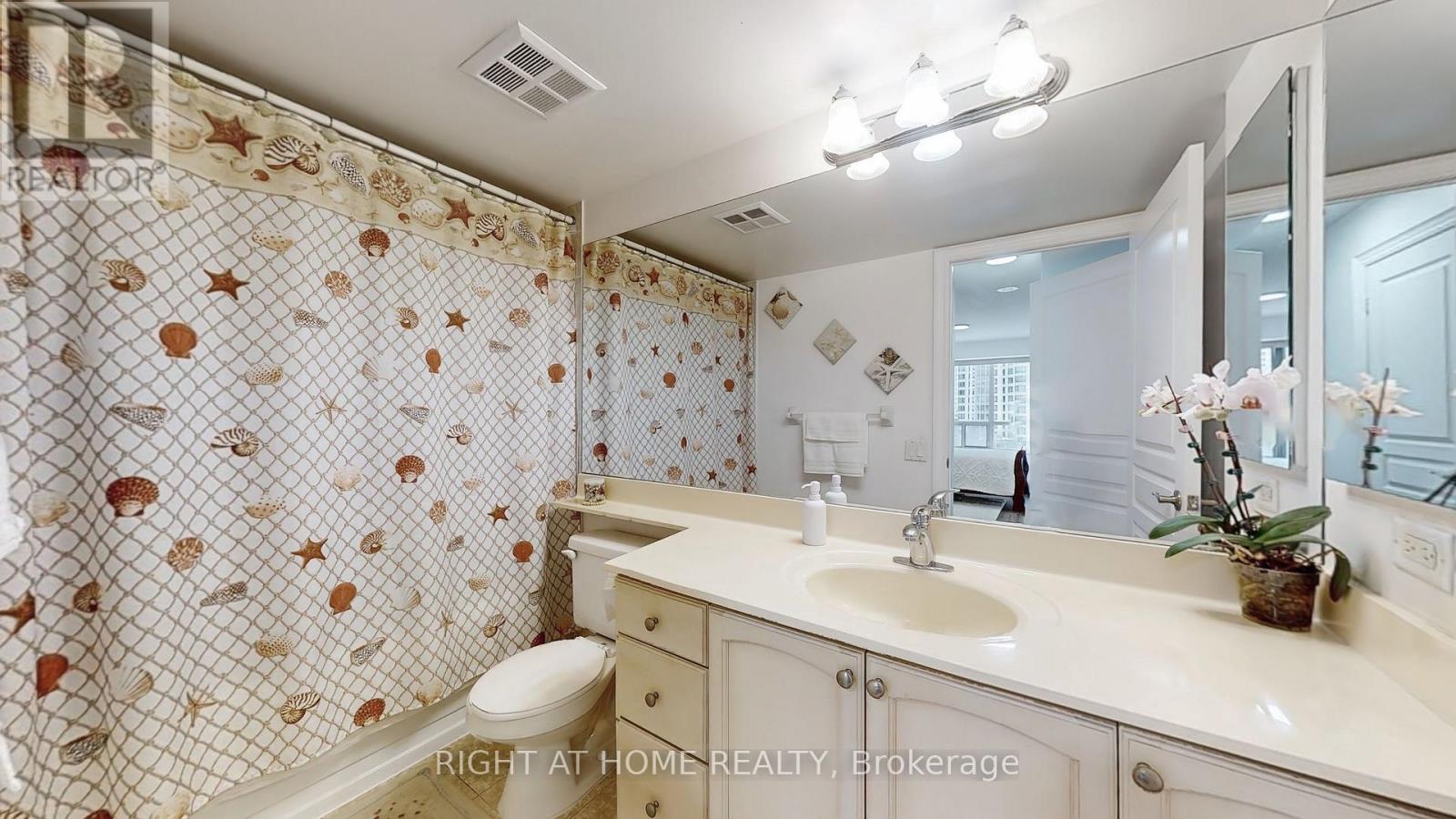 901 - 8 Mckee Avenue, Toronto (Willowdale East), Ontario  M2N 7E5 - Photo 14 - C12123630