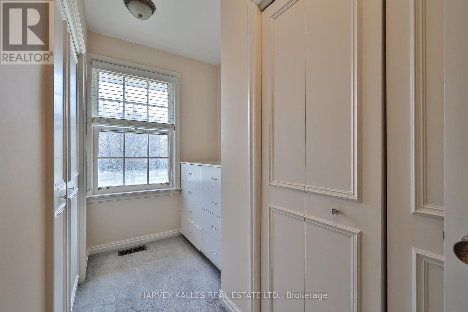 38 Fifeshire Road, Toronto, Ontario  M2L 2G6 - Photo 20 - C12123657