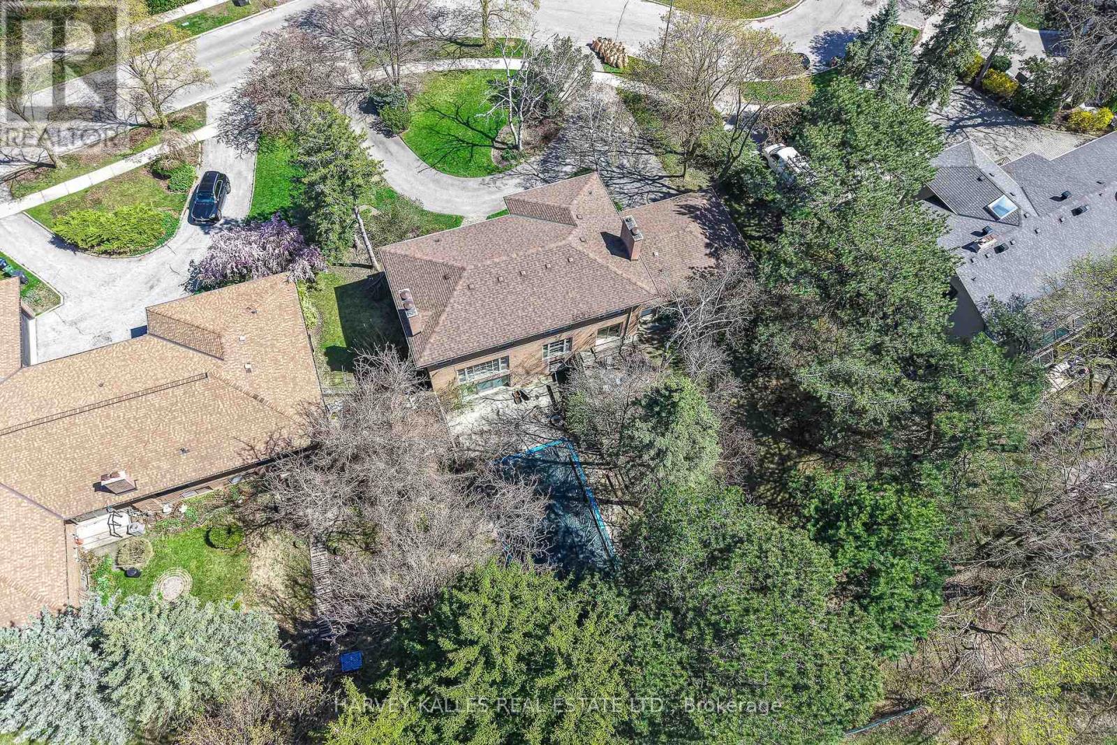 38 Fifeshire Road, Toronto, Ontario  M2L 2G6 - Photo 37 - C12123657