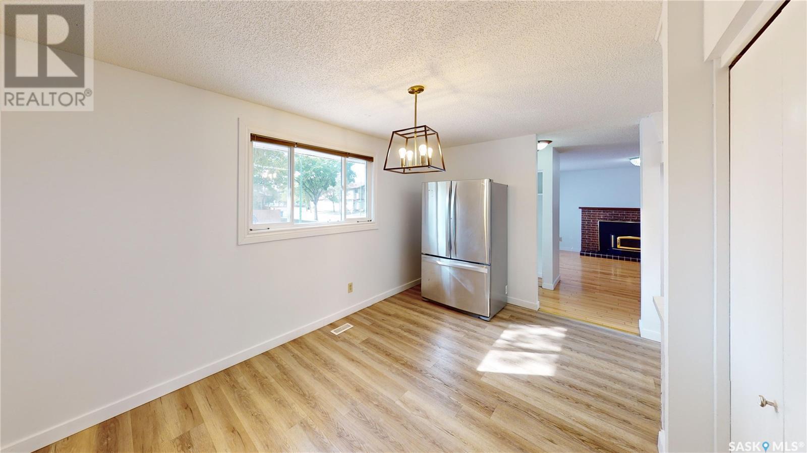 122 Dale Crescent, Regina, Saskatchewan  S4N 5J7 - Photo 12 - SK004579