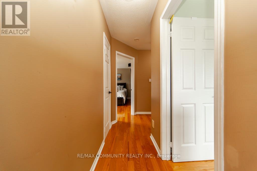 17 - 575 Steeple Hill, Pickering, Ontario  L1V 5Z2 - Photo 24 - E12123622