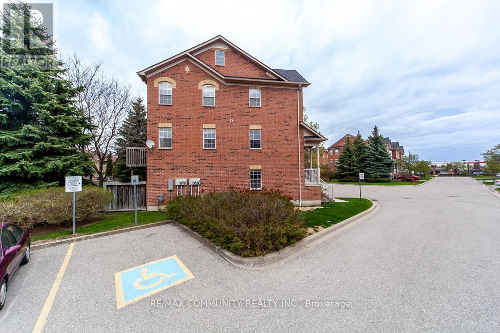 17 - 575 Steeple Hill, Pickering, Ontario  L1V 5Z2 - Photo 42 - E12123622
