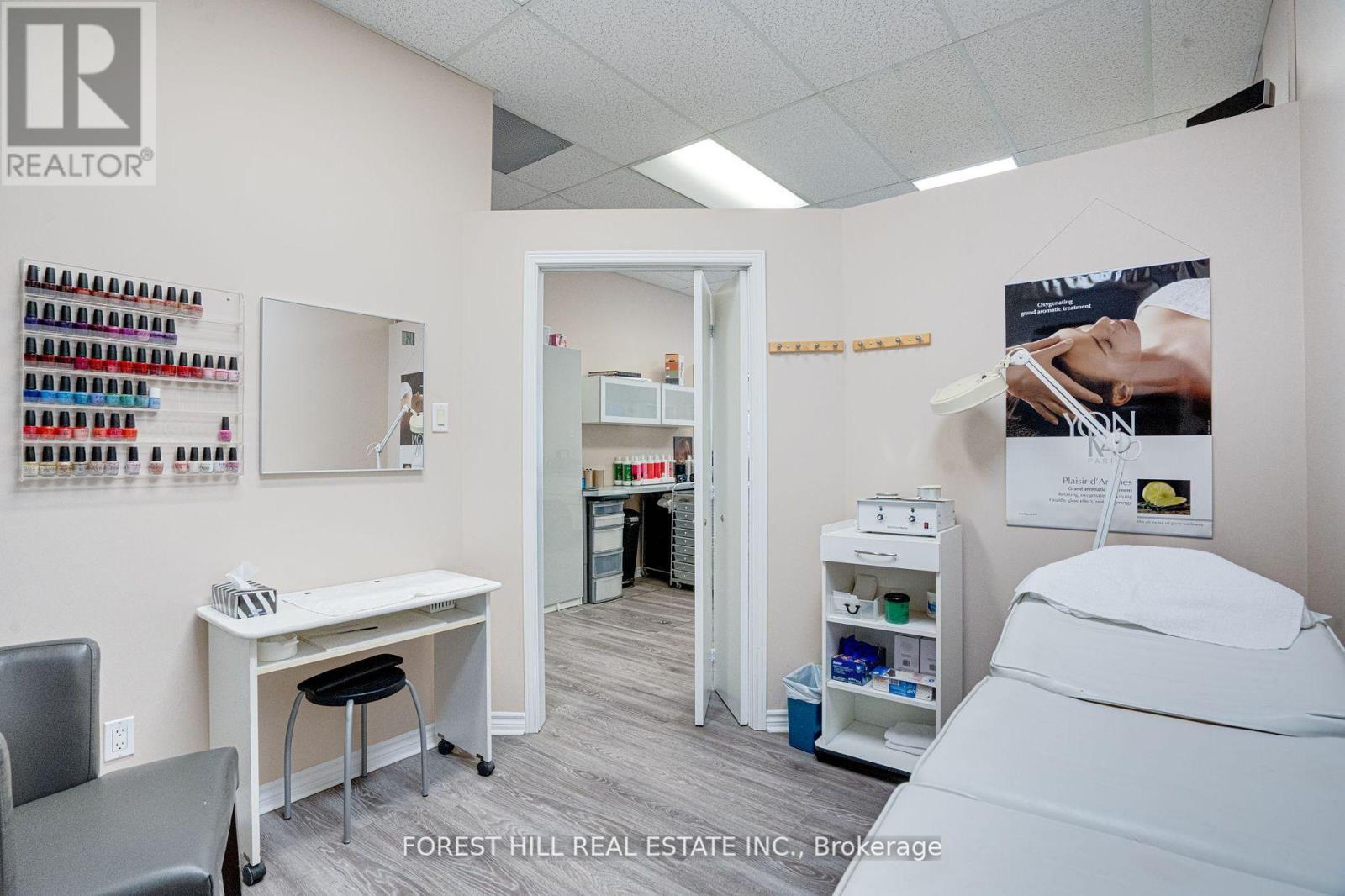 1024 Kingston Road, Toronto, Ontario  M4E 1T4 - Photo 19 - E12123656