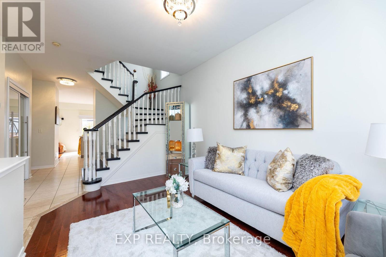 111 Knowles Drive, Toronto, Ontario  M1X 1T4 - Photo 5 - E12123698