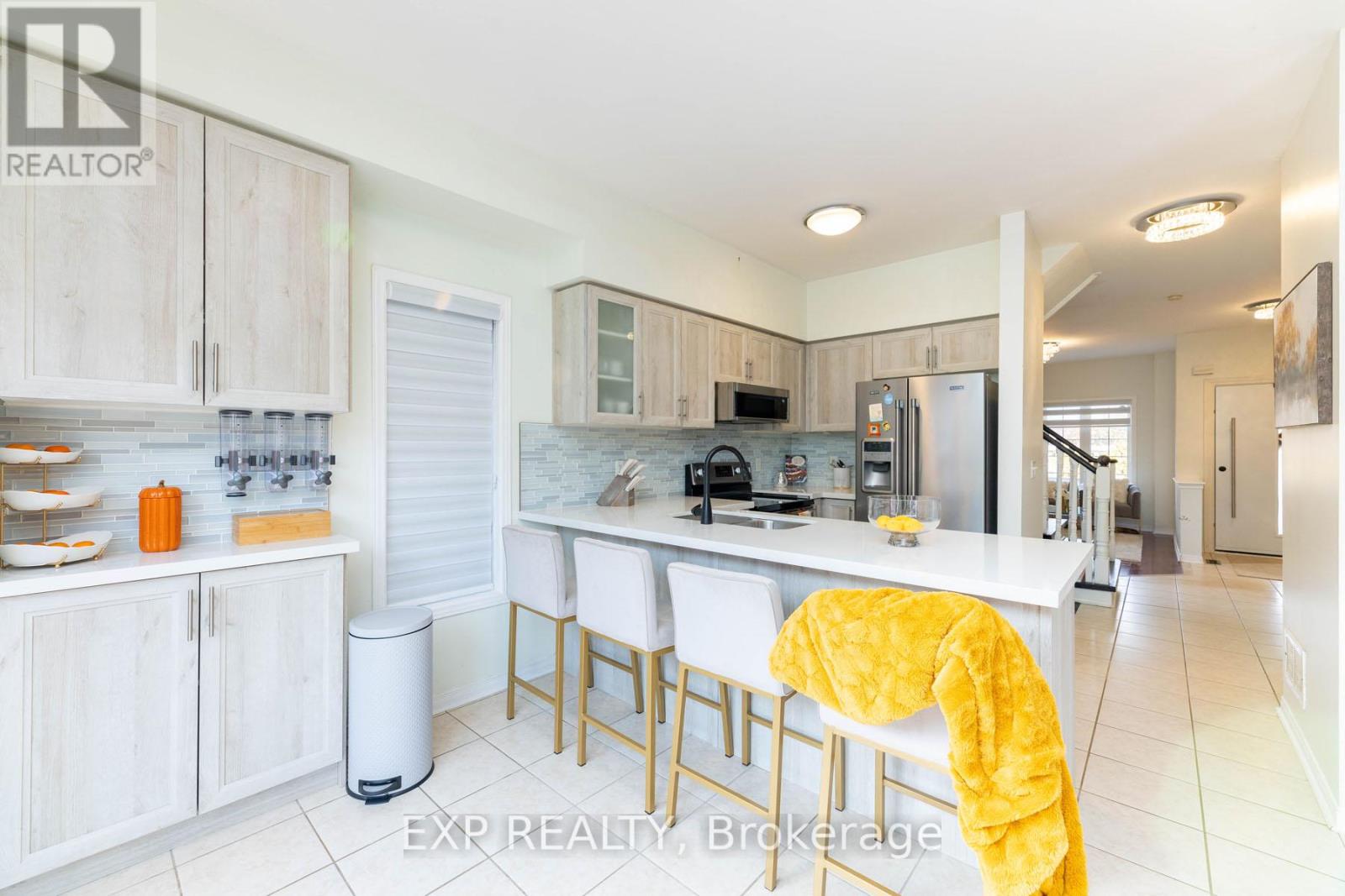 111 Knowles Drive, Toronto, Ontario  M1X 1T4 - Photo 9 - E12123698