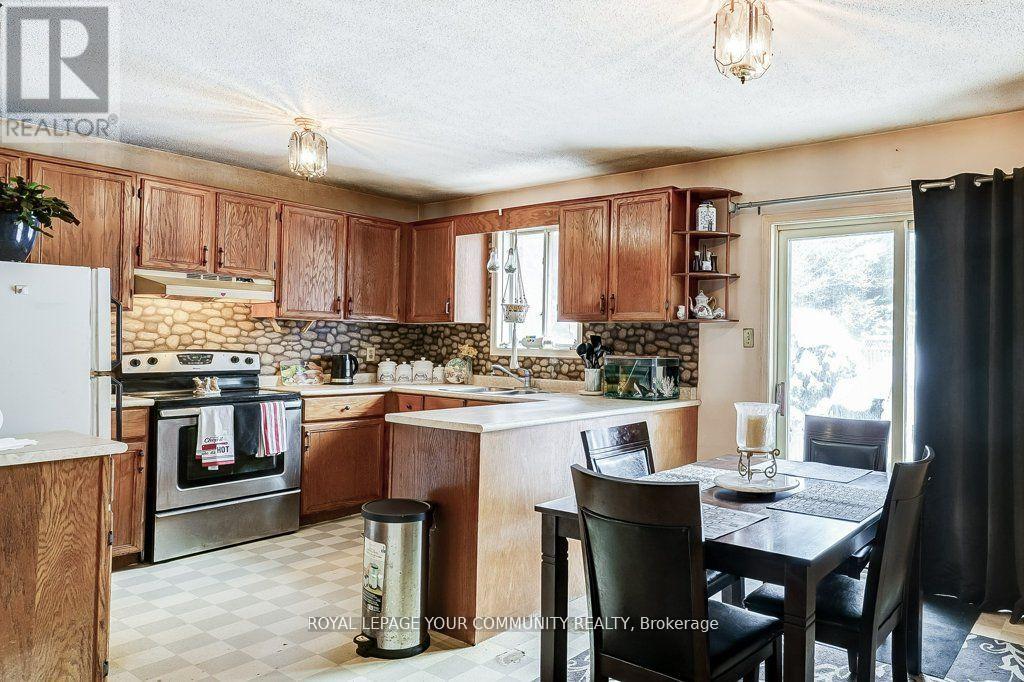2007 Snow Valley Road, Springwater (Snow Valley), Ontario  L9X 0H3 - Photo 8 - S12123674