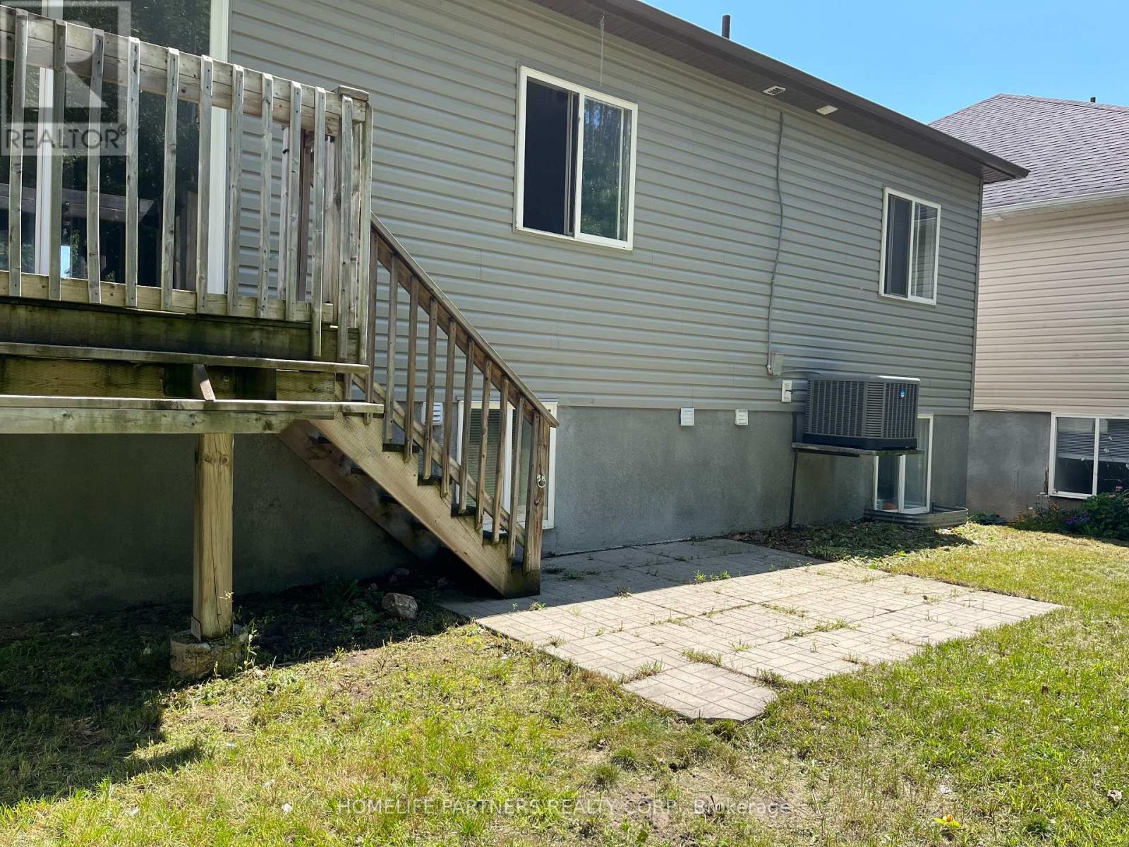 Property at 366 EDGEHILL DRIVE image 4