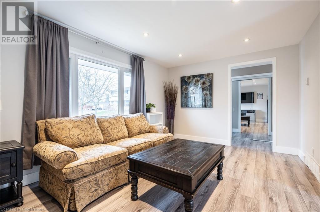 120 Chilton Drive, Hamilton, Ontario  L8J 1M5 - Photo 7 - 40716455