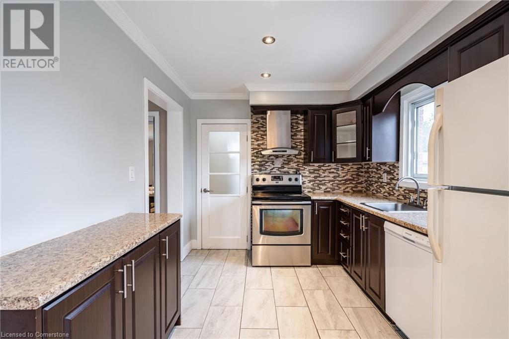 120 Chilton Drive, Hamilton, Ontario  L8J 1M5 - Photo 13 - 40716455