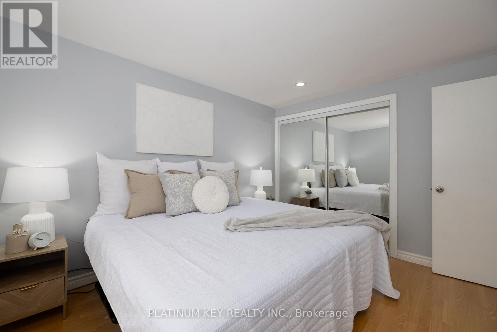 404 Crawford Street, London South, Ontario  N6C 3B3 - Photo 13 - X12123852