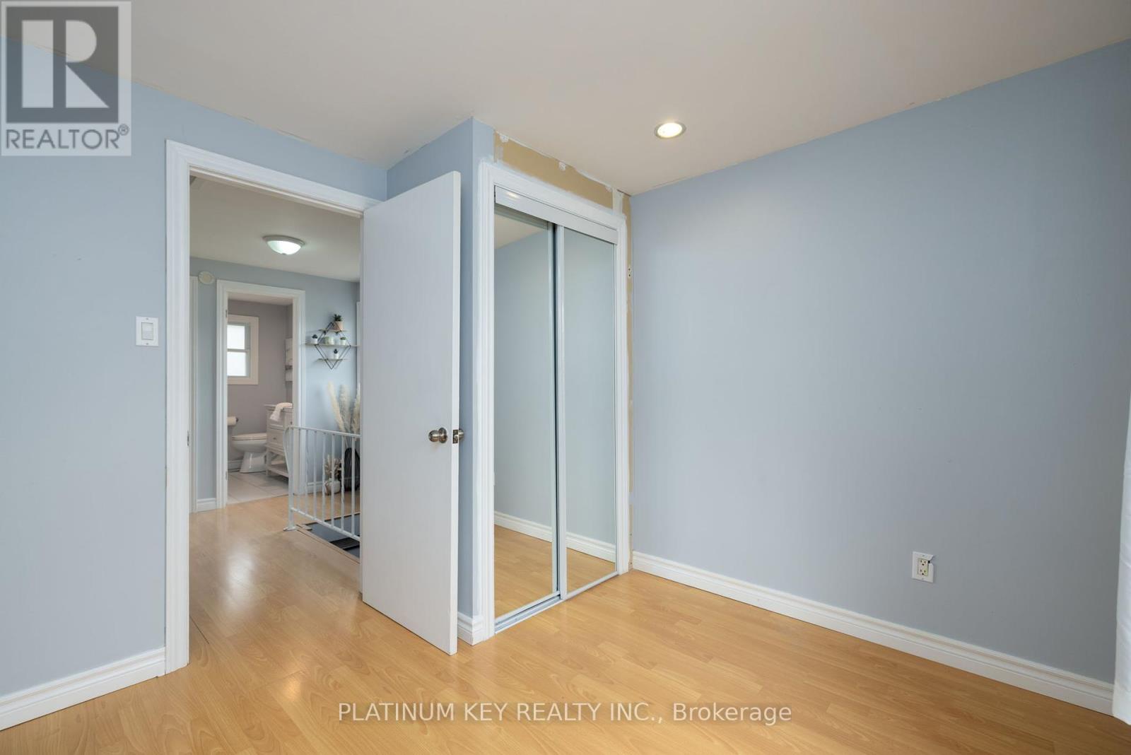 404 Crawford Street, London South, Ontario  N6C 3B3 - Photo 17 - X12123852