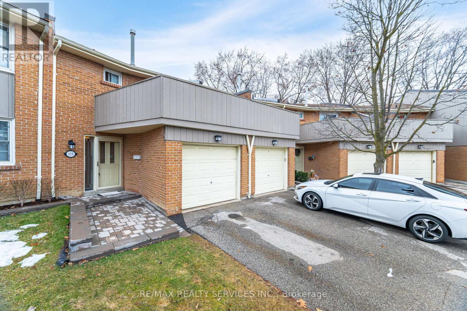 Property at 111 - 1951 RATHBURN ROAD E image 2