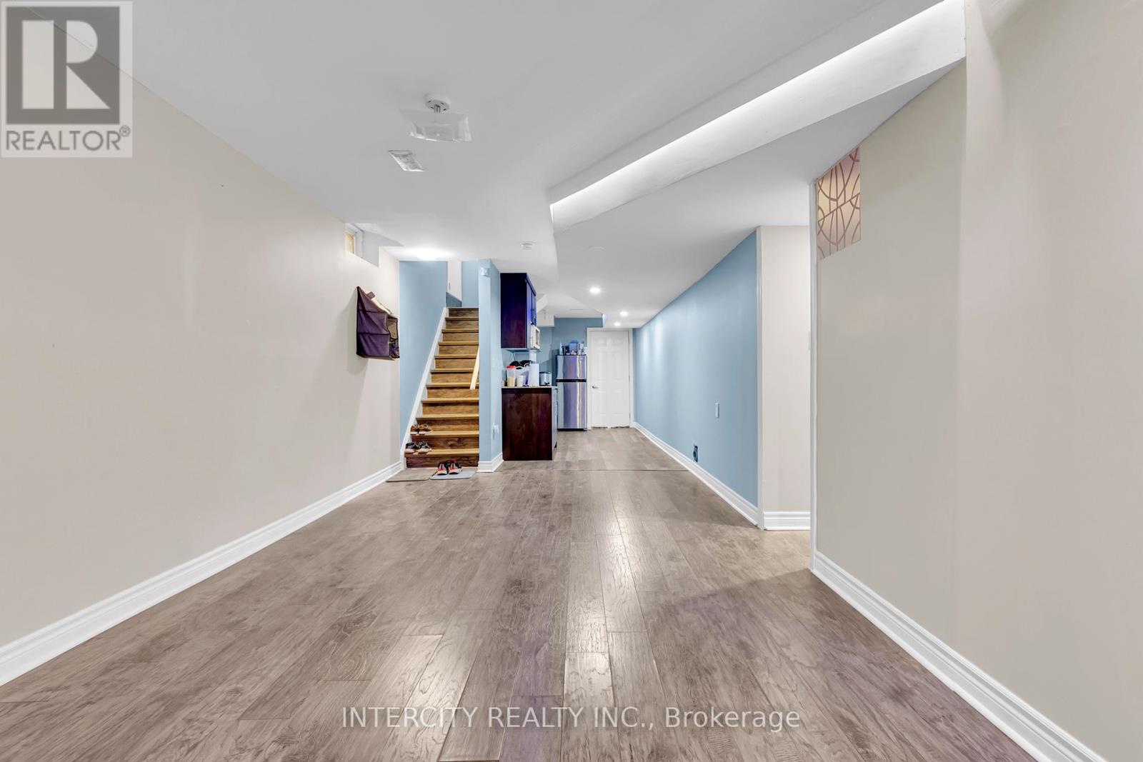 98 Lola Crescent, Brampton (Northwest Brampton), Ontario  L7A 0A8 - Photo 39 - W12123726