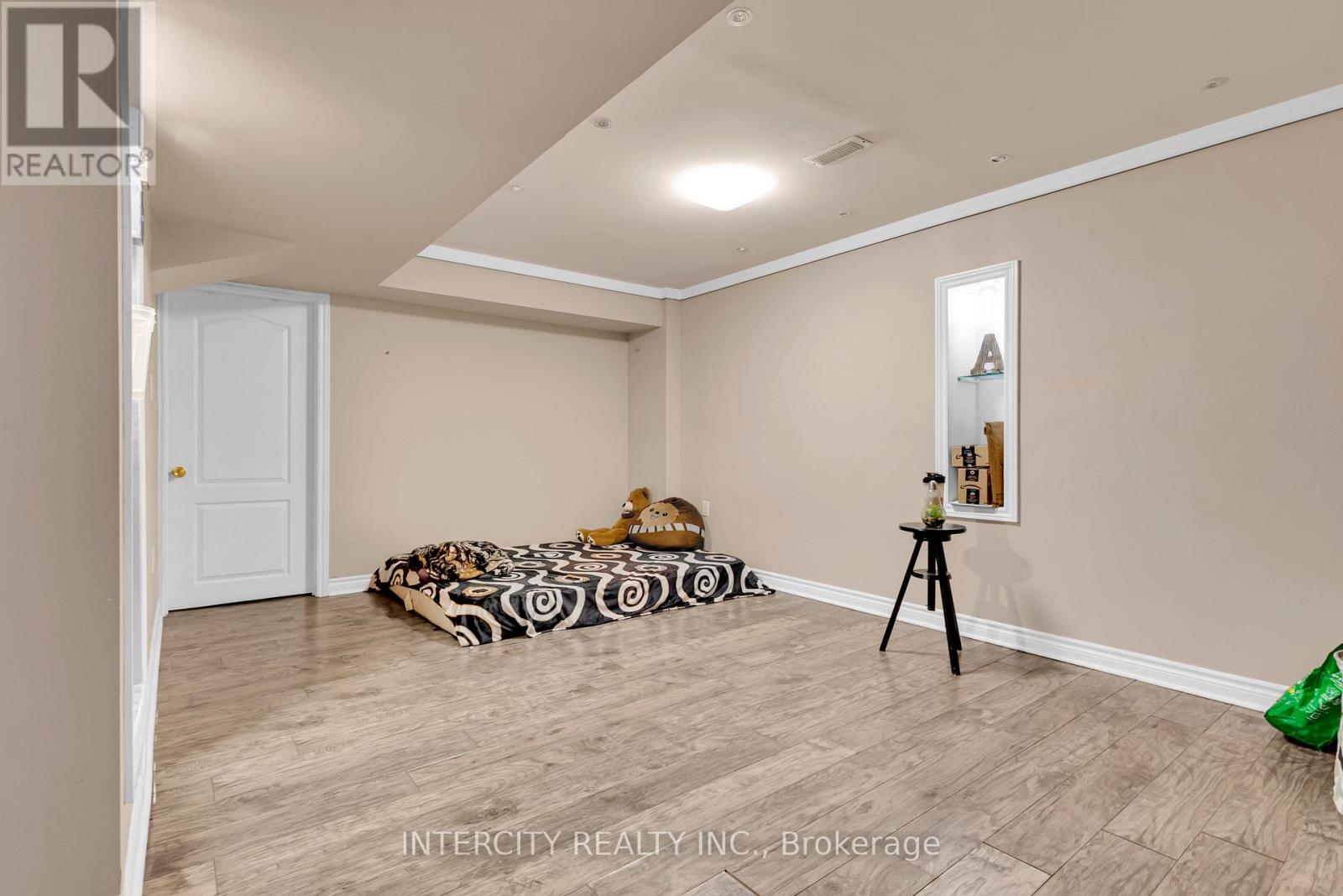 98 Lola Crescent, Brampton (Northwest Brampton), Ontario  L7A 0A8 - Photo 42 - W12123726