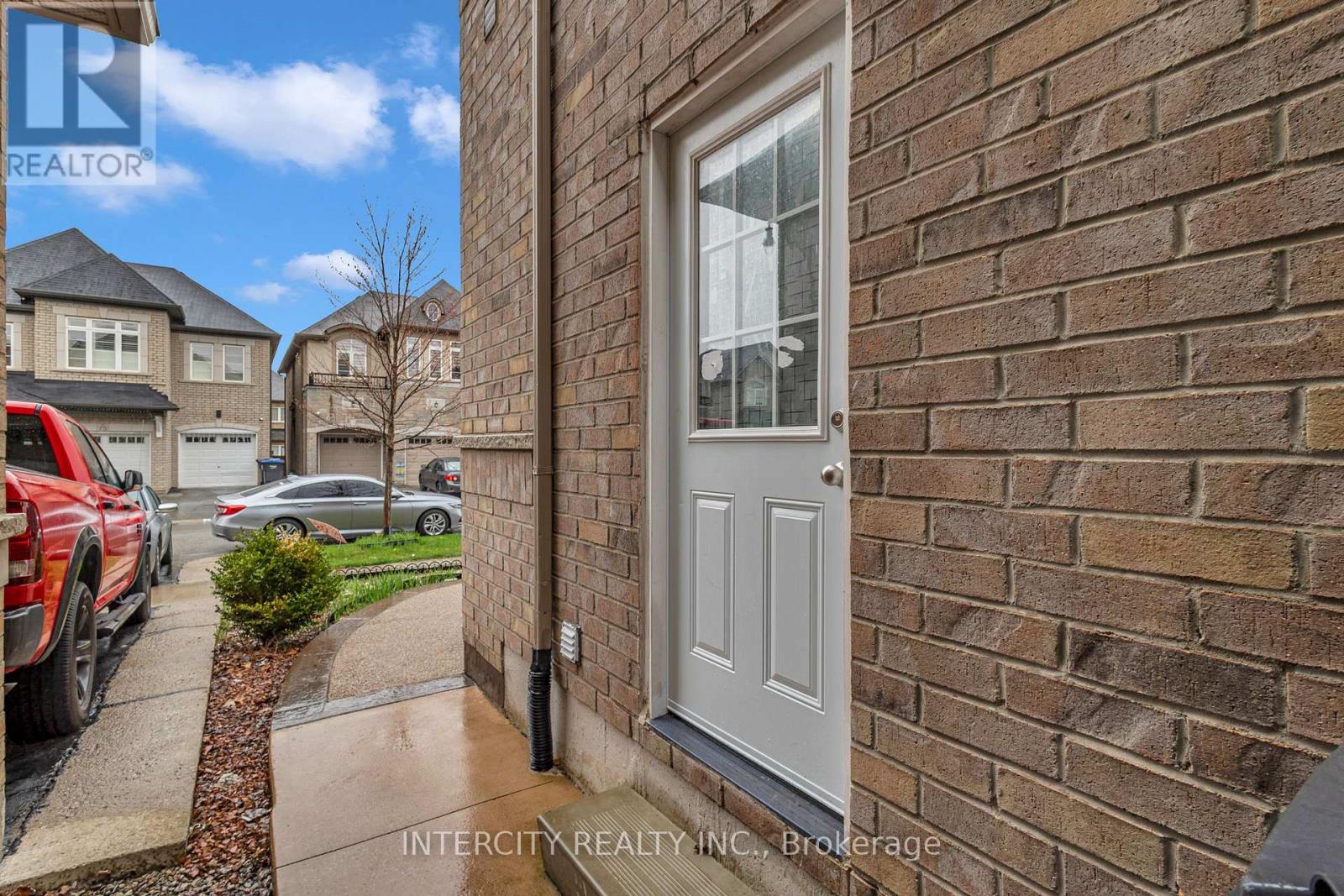 98 Lola Crescent, Brampton (Northwest Brampton), Ontario  L7A 0A8 - Photo 43 - W12123726