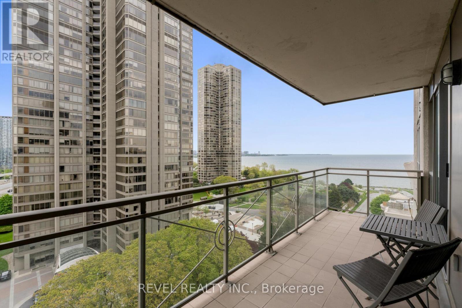 Ph101 - 88 Palace Pier Court, Toronto, Ontario  M8V 4C2 - Photo 27 - W12123773