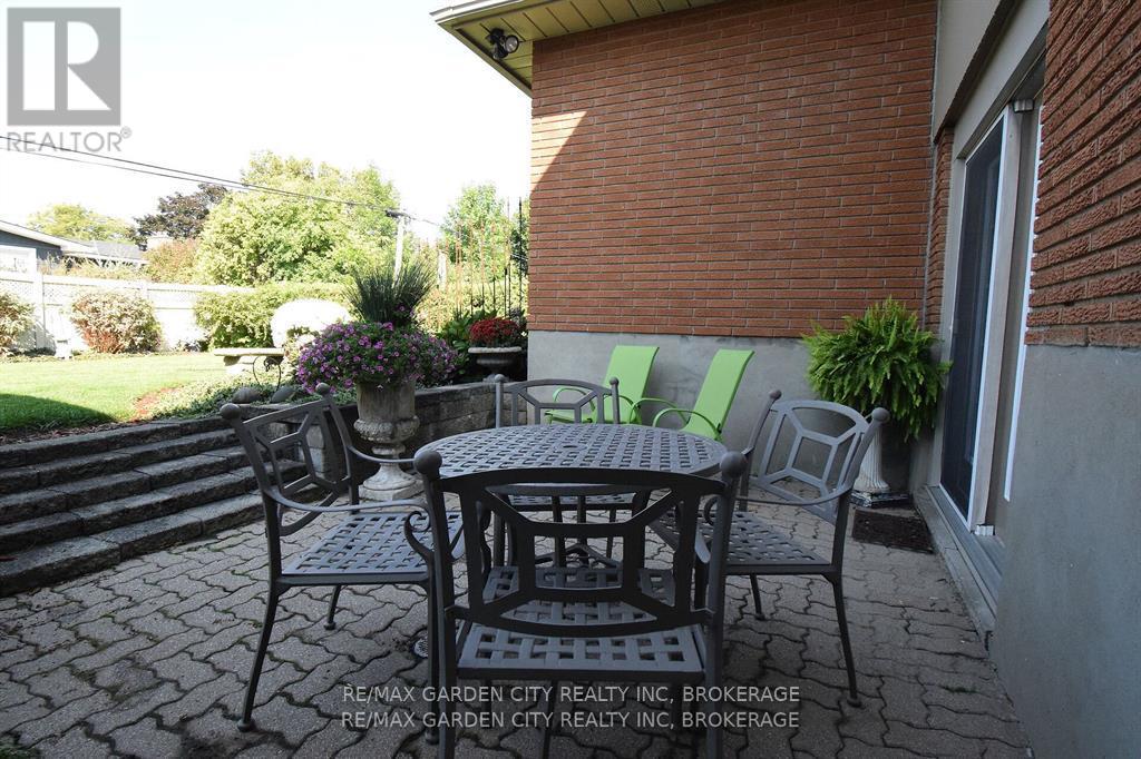 7 Clement Place, St. Catharines (Ridley), Ontario  L2S 2J8 - Photo 43 - X12123911