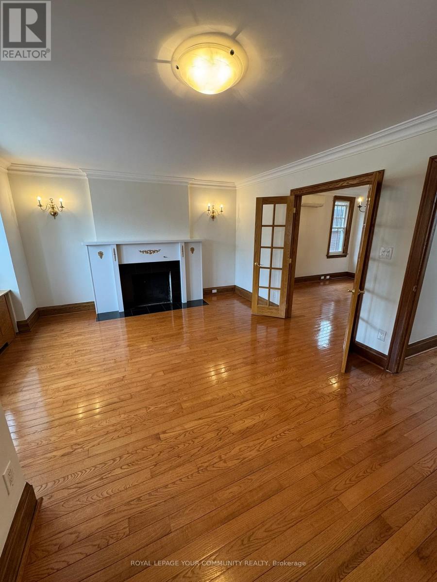 Upper - 181 St Clair Avenue E, Toronto, Ontario  M4T 1N9 - Photo 4 - C12057981