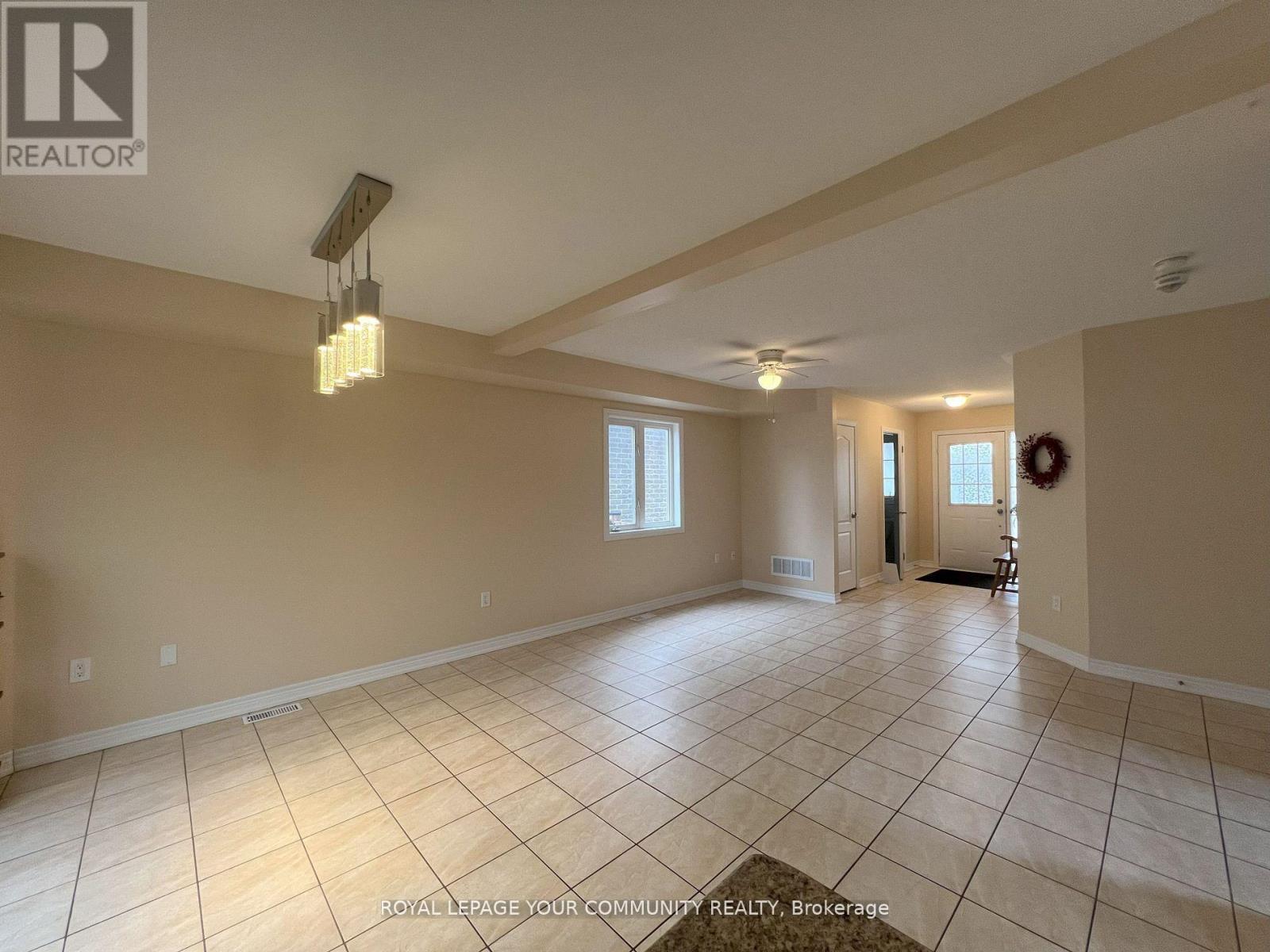 37 Gunsolus Road, Kawartha Lakes, Ontario  K9V 0E4 - Photo 10 - X12123745
